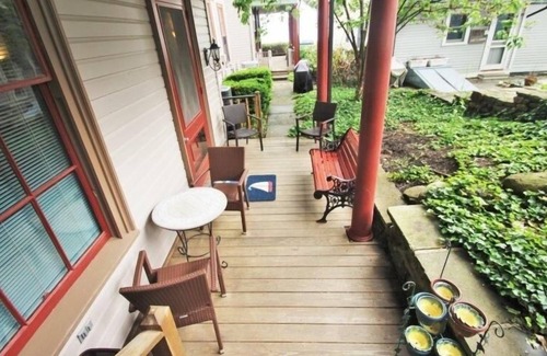 Chautauqua Condo | Arcade 15 2 Bedroom Condo by Redawning