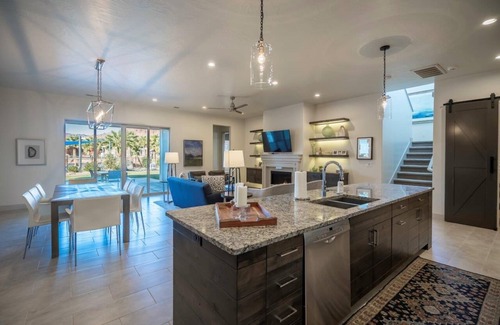 Santa Clara House | Arcadia 4/5 | Sleep 36! Perfect Poolside Location * Balcony Views * Luxury Furni