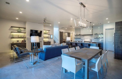 Santa Clara House | Arcadia 4/5 | Sleep 36! Perfect Poolside Location * Balcony Views * Luxury Furni