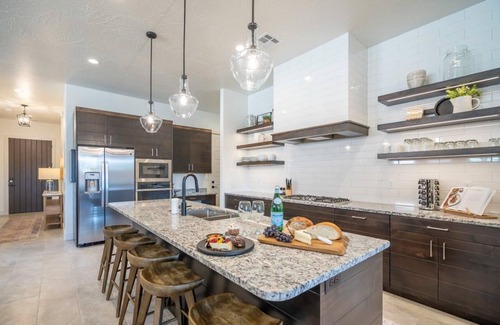 Santa Clara House | Arcadia 47 | FAMILY FUN * Arcades * Games * PRIVATE HOT TUB