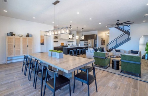 Santa Clara House | Arcadia 70 | Private Hot Tub * Arcade * Pool Table