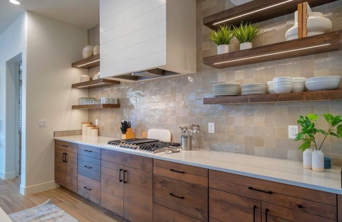 Santa Clara House | Arcadia 76 | Private Hot Tub * Dog Friendly * Pool Table * Arcade * Patio