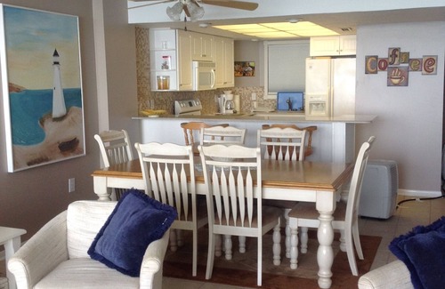 Arcadian Shores Condo | Arcadian I Oceanfront 2 Br 2 Bath Condo - Myrtle Beach