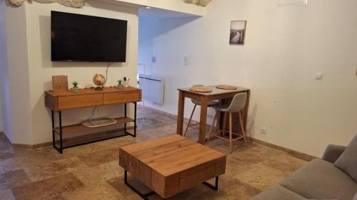 Vallon-Pont-d'Arc Apartment | Arceau de Saint Martin