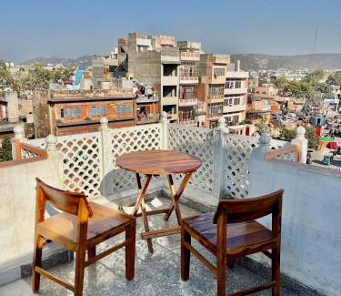 Pink City Apartment | Arch Heritage
