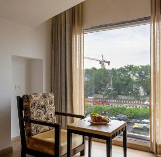South West Hotel | Arch The Lohias