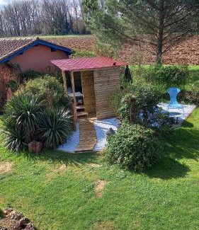 Labastide-Saint-Pierre Bed & Breakfast | Arche de Lanoë jacuzzi