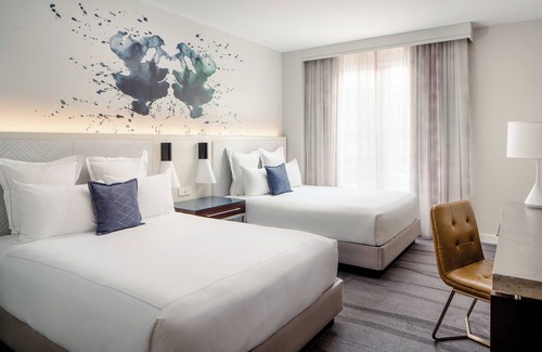 Old Town Alexandria Hotel | Archer Hotel Old Town Alexandria