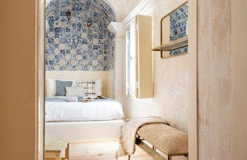 Santa Maria Maior House | Archi-Pelago Alfama Design Suites Guesthouse