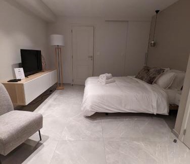 Wijk van de Squares Apartment | Archimede Guest House