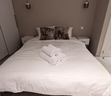 Wijk van de Squares Apartment | Archimede Guest House