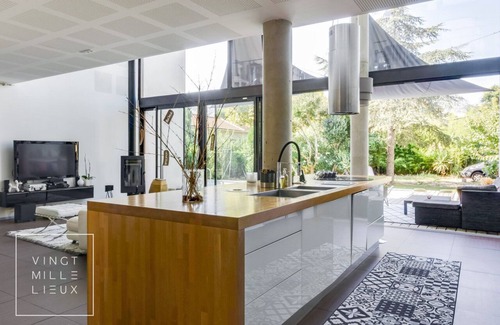 Les Baumettes Villa | ARCHITECT-DESIGNED VILLA AT THE GATEWAY TO THE CALANQUES PARK