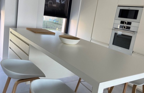 Benodet House | Architect-designed villa with private beach access