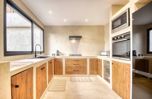 Cite Charaf Villa | Architect-designed villa with swimming pool