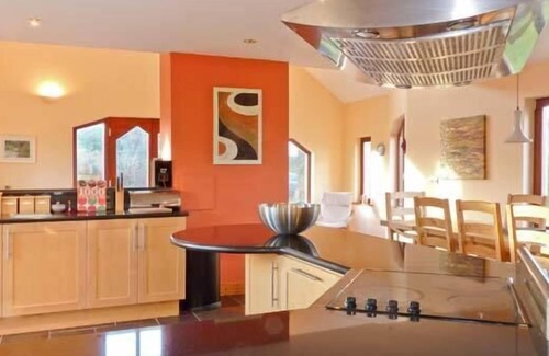 Ballineanig Cottage | ARCHITECT HOUSE, family friendly in Ballyferriter, County Kerry