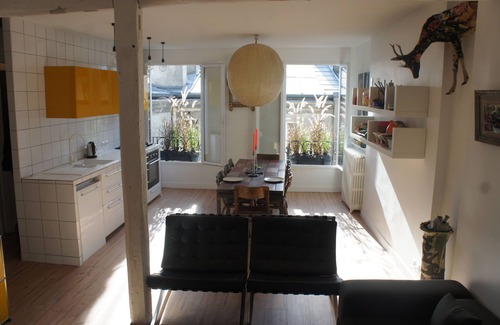 Quartier Saint-Ambroise Apartment | Architect's apartment, sunny, cozy and designated with a view over the roofs.