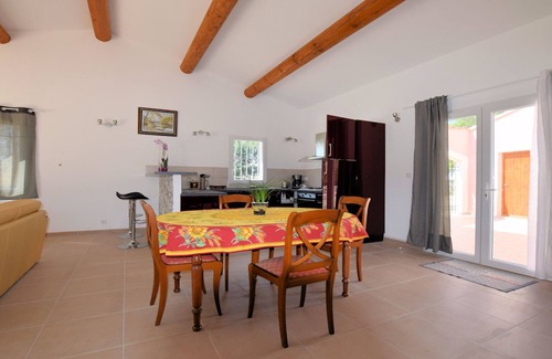 Cadenet House | Architect's house with panoramic views of Lubéron and Ste Victoire