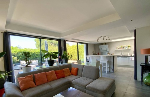 Saint-Jean-de-Vedas House | Architect villa with spa!