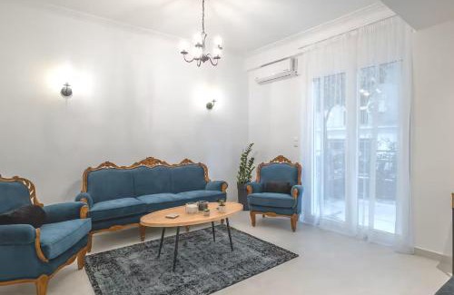 Pangrati Apartment | Archive, The Art of Living