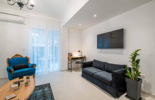 Pangrati Apartment | Archive, The Art of Living