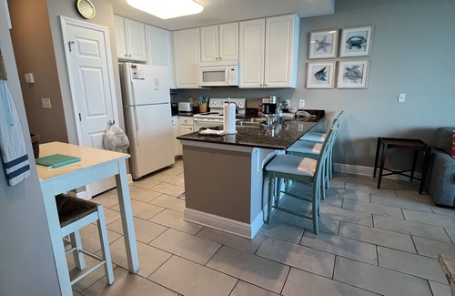 Gulf Shores Condo | - archived for copyright purposes -