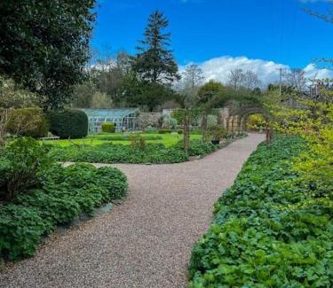 Bailliesmill Villa | Archway 4 Cosy, En-suite Retreat