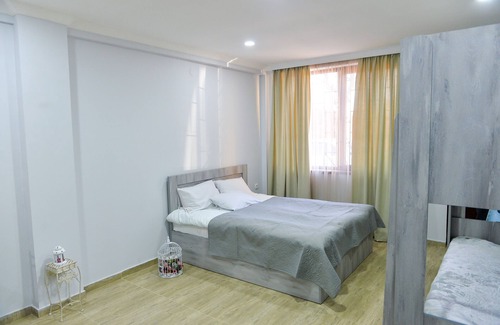 Kutaisi Apartment | Archy’s New Appartment.
