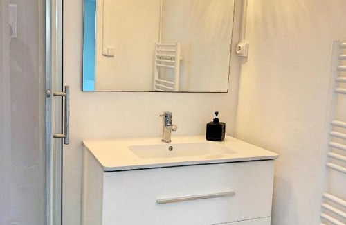 Salies-de-Bearn Apartment | Arcolan T2 meublé équipé 55m2