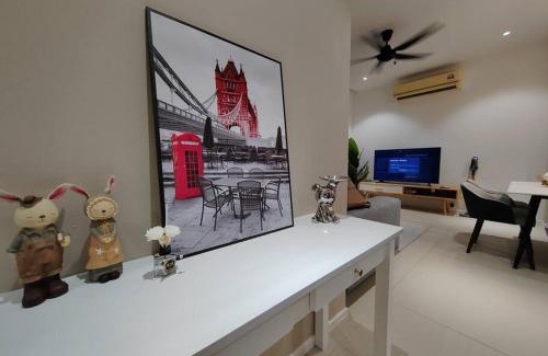 Mont Kiara Apartment | Arcoris Mont Kiara 7# Main Street #Walking 1MK# 163 Retails# 2 BR Balcony 2-4Pax