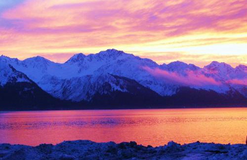 Seward Bed & Breakfast | Arctic Paradise B&B