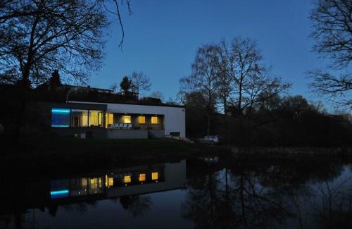 Somme-Leuze House | Ard'cube