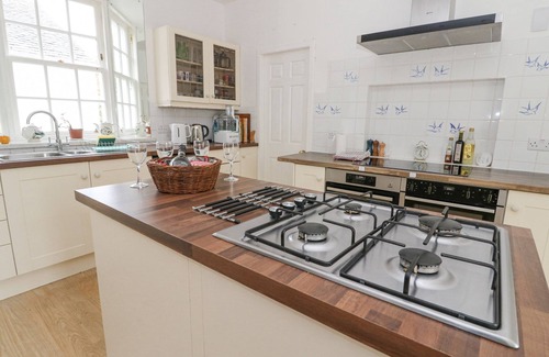 Oban Cottage | ARDCHATTAN MANSE, pet friendly, character holiday cottage in Oban