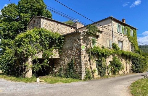 Chambonas Apartment | ARDECHE TWO APARTMENTS - SLEEPS 12 - RENTAL FROM SATURDAY TO SATURDAY