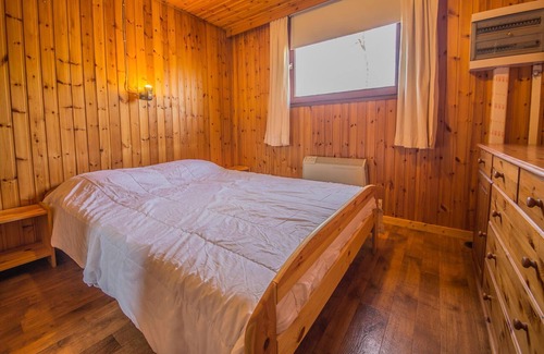 Somme-Leuze Ski Chalet | Ardennes chalet Fluffy's home near Somme-Leuze with terrace