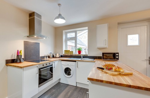 Sudbury House | Ardley Cottage Squirrel