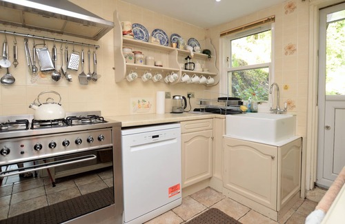 Kilmun House | Ardmun House - waterfront villa that sleeps 6 guests in 4 bedrooms