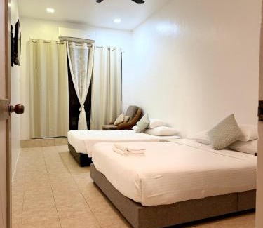 Tanjung Bungah Hotel | Ardour Lodge "B" Wing