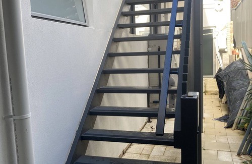 Ardross Apartment | Ardross City Views Apartment
