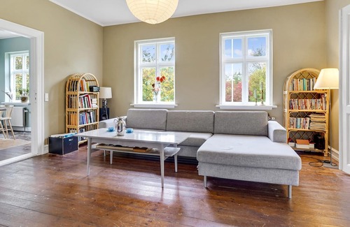 Fej House | Are you dreaming of a cozy island vacation with proximity to nature and water?