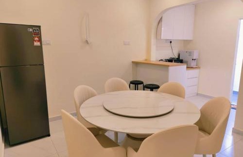 Daerah Kulai Villa | Area Indahpura or Taman Bersatu Kulai 3-4BR near AEON Airport JPO