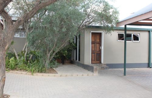 Windhoek Hotel | Arebbusch Travel Lodge