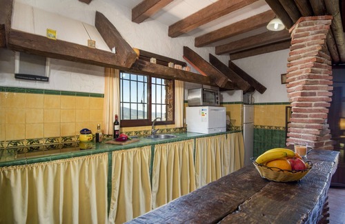 El Gastor Villa | Arenosa - Two Bedroom Villa, Sleeps 4