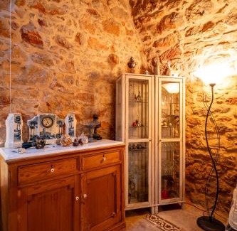 Chios House | Aretis Stone Retreat