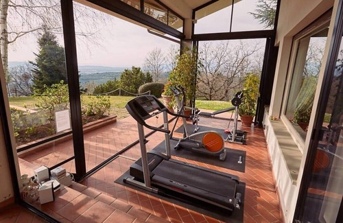 Quartiere XXIV Don Bosco Villa | Arezzo villa Summary: