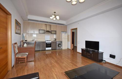 Kentron Apartment | Argishti Street, 2 bedrooms Comfortable apartment GL152