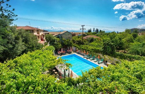 Benitses Apartment | Argo Pool & Bar
