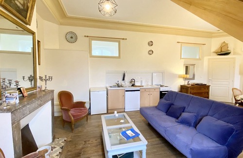 Cambron Apartment | Argousier, Comfortable accommodation in the heart of Cambron
