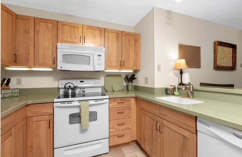 Whitefish Condo | Arguably the best ski in/ski out location in Whitefish! AC for hot days