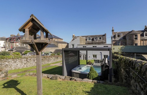Rothesay Cottage | Argyle House