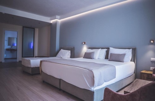 Rade Hotel | Aria Beach Resort